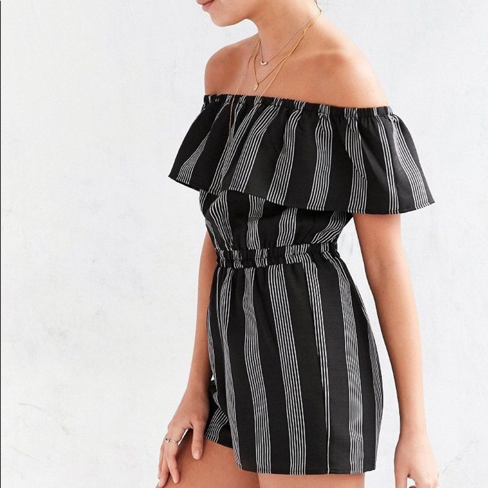 urban outfitters romper